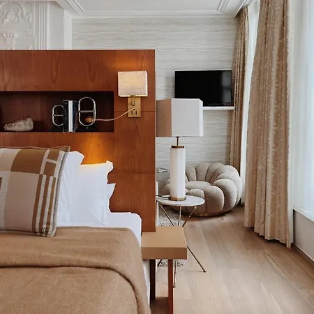 Hotel Cleef 4*