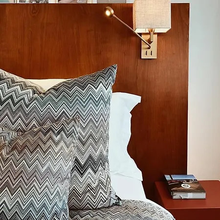 Cleef Hotel 4*