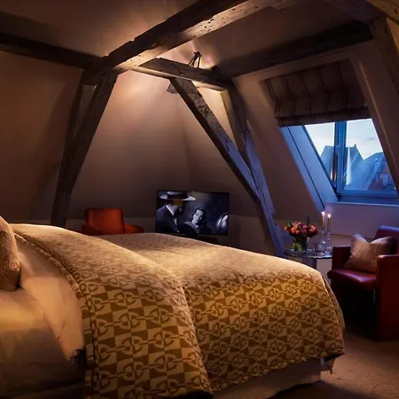 Cleef Hotel